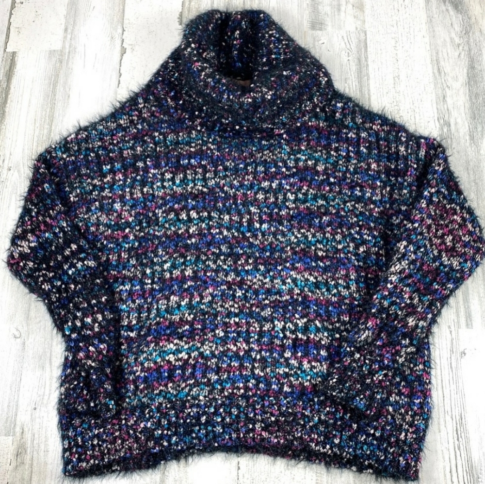 Philosophy Multicolor Fuzzy Turtle Neck Pullover Warm Cozy Textured Sweater Med
